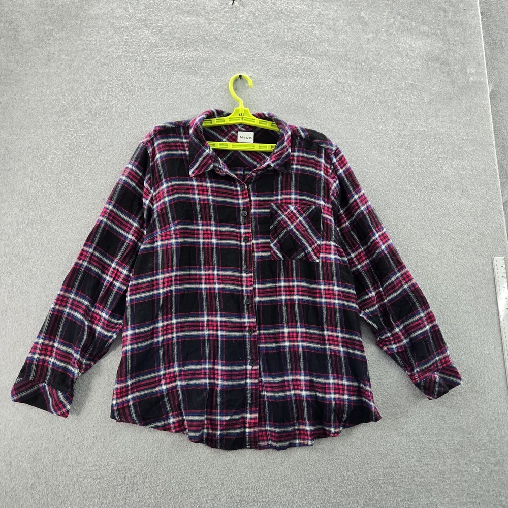 Torrid Women Button Up Shirt 3 Black Plaid Flannel Collared Front
